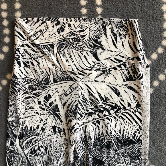 (Norma Kamali) Kamalikulture Tropical Palm Leggings - Picture 4 of 5